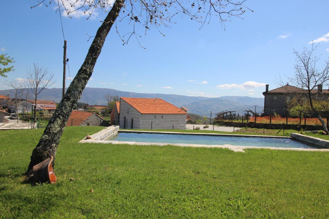 Casas Do Campo Da Moita Farm stay *