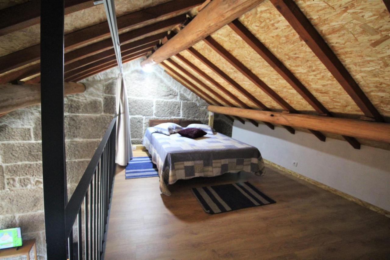 Casas Do Campo Da Moita