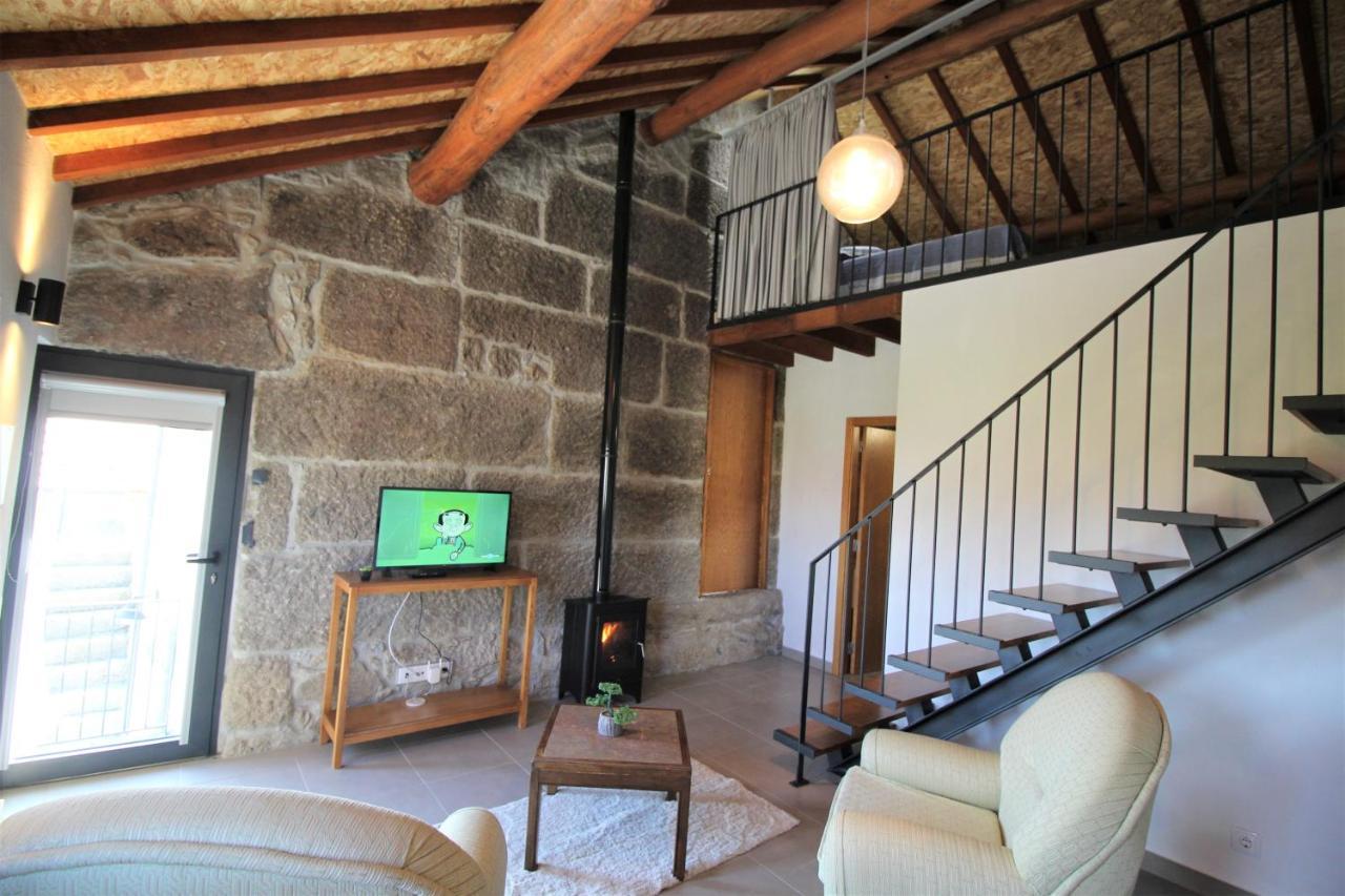 Casas Do Campo Da Moita * Baiao